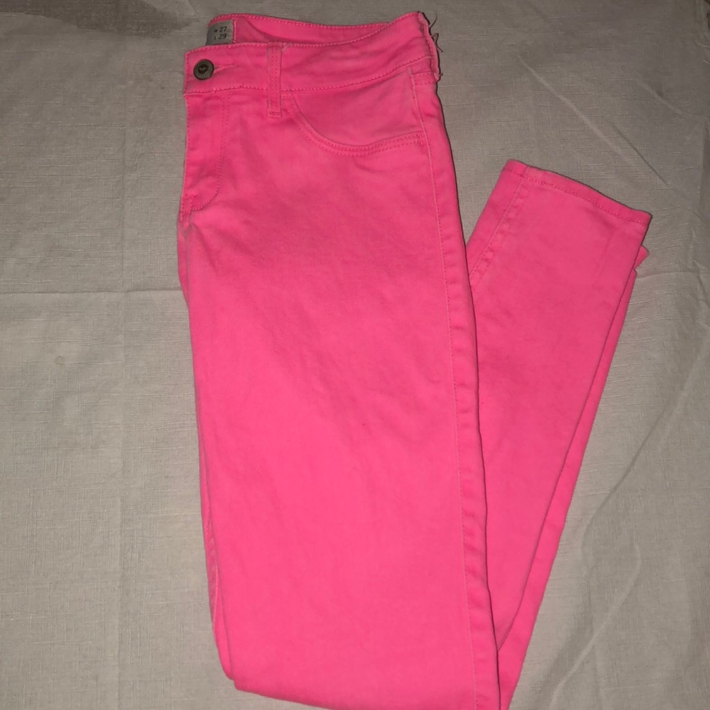 🌸🌸Hollister Pink Jeans